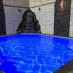Casa Com Piscina Em Balneário Camboriú