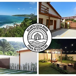 Casa em Balneário Camboriú na Praia do Estaleiro Balneário Camboriú